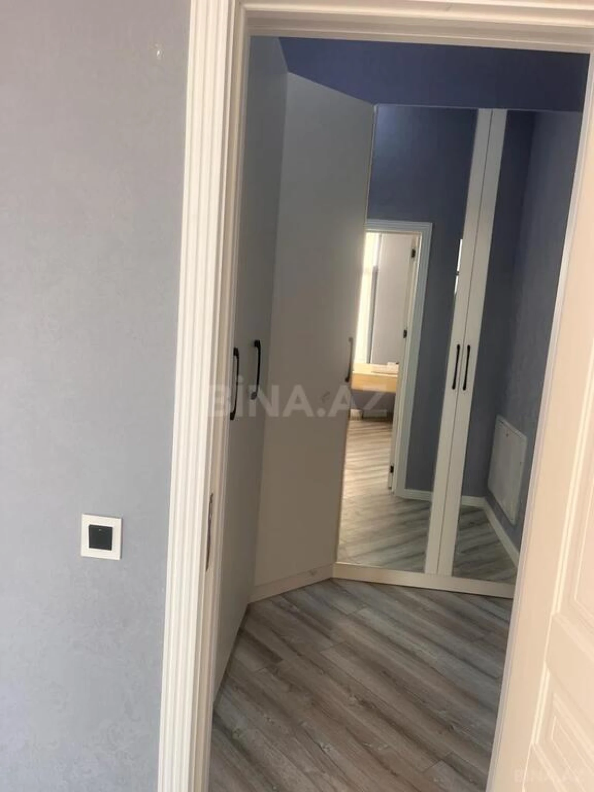 Kirayə verilir 6 otaqlı həyət evi 280 m²