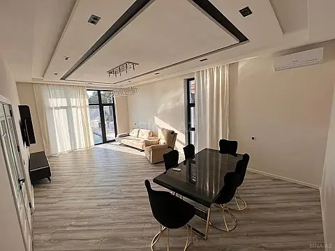 Kirayə verilir 6 otaqlı həyət evi 280 m²