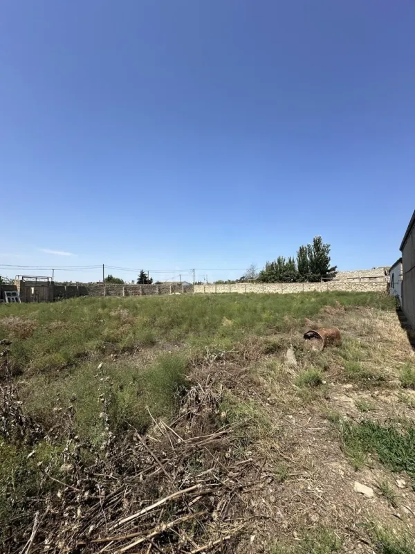 Kirayə verilir torpaq sahəsi 22 m²