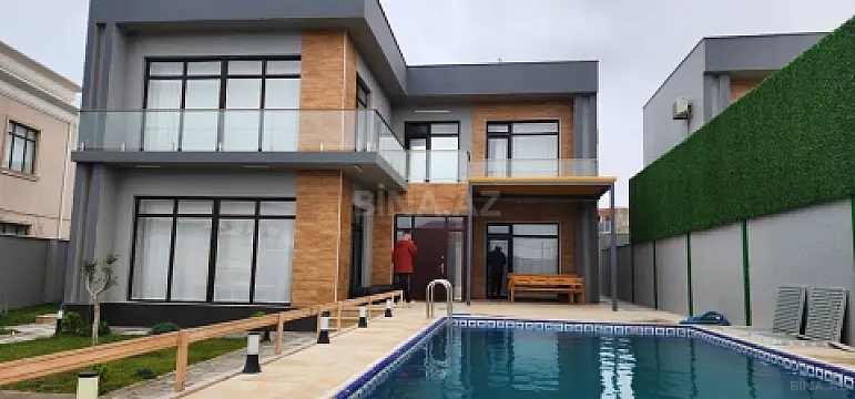 Kirayə verilir 8 otaqlı həyət evi 320 m² — Bakı, Mərdəkan 8 otaq 320.00 m²