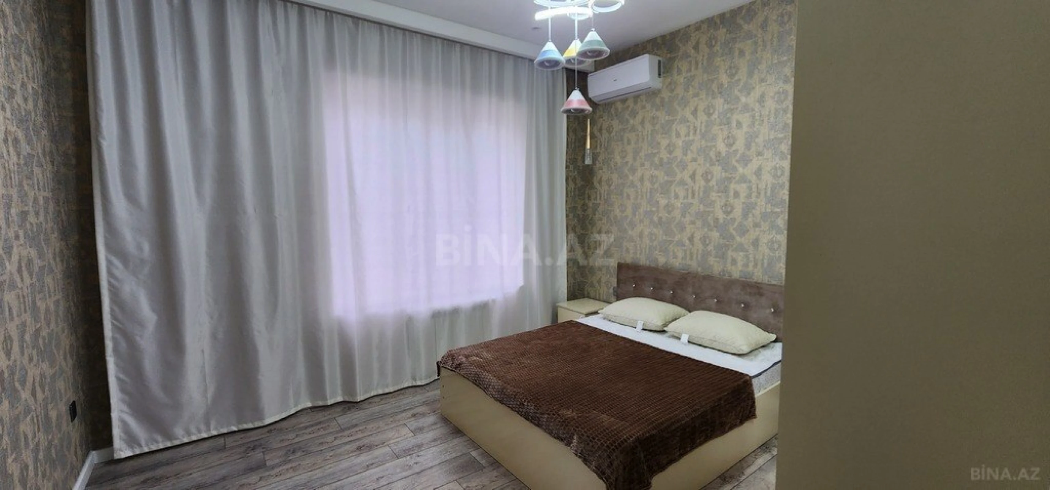 Kirayə verilir 8 otaqlı həyət evi 320 m²