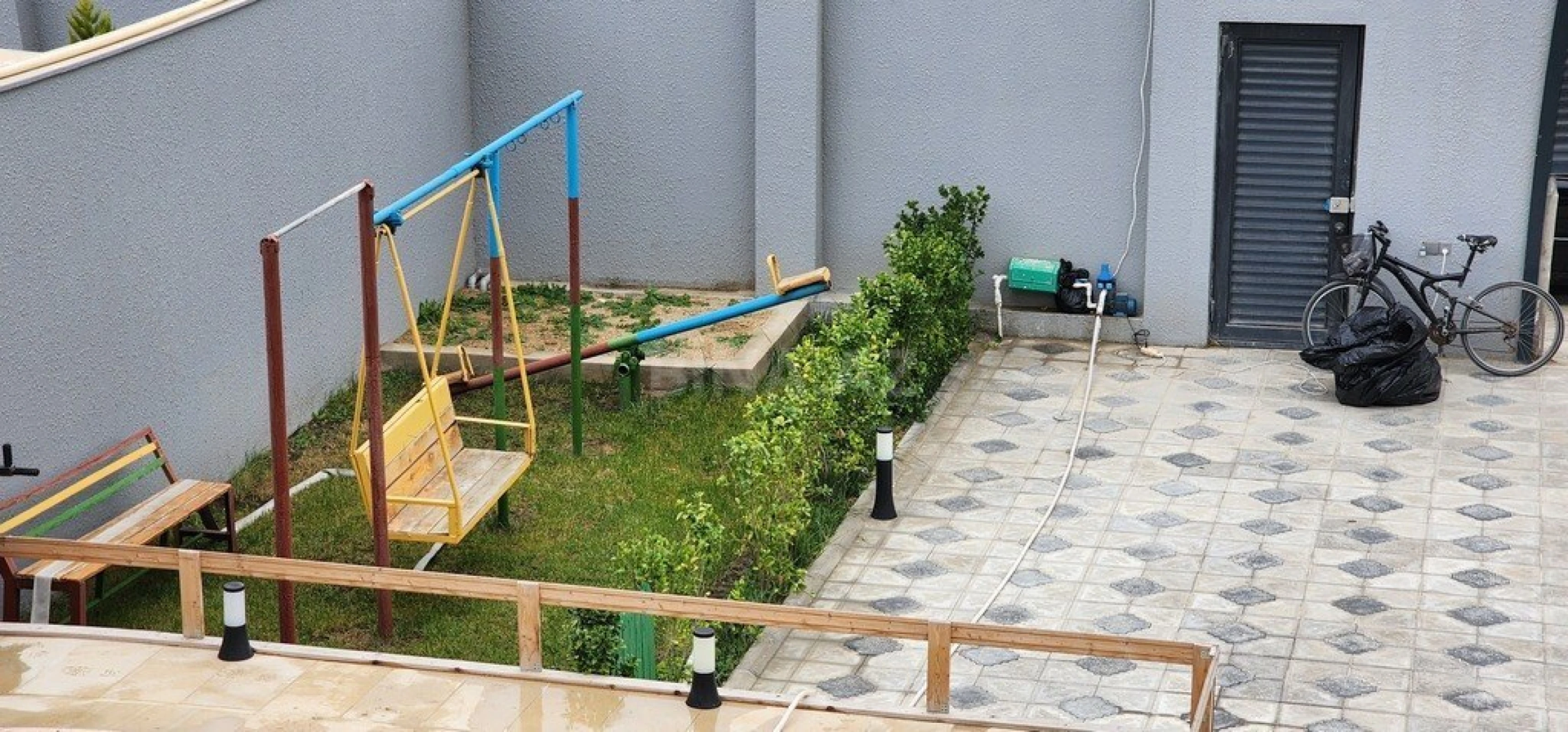 Kirayə verilir 8 otaqlı həyət evi 320 m²