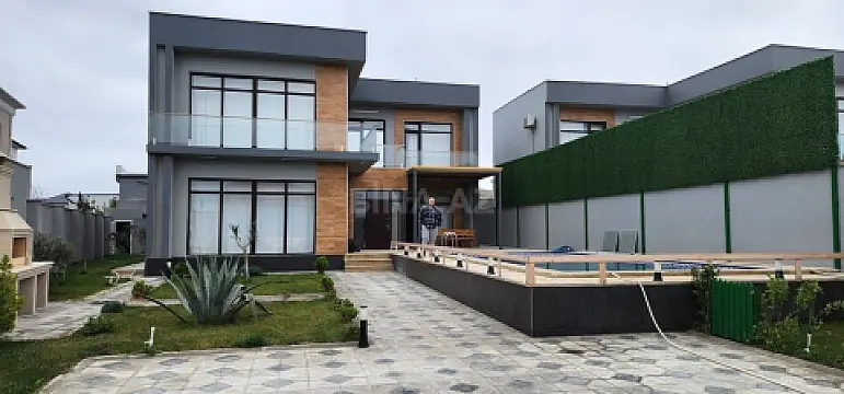 Kirayə verilir 8 otaqlı həyət evi 320 m²