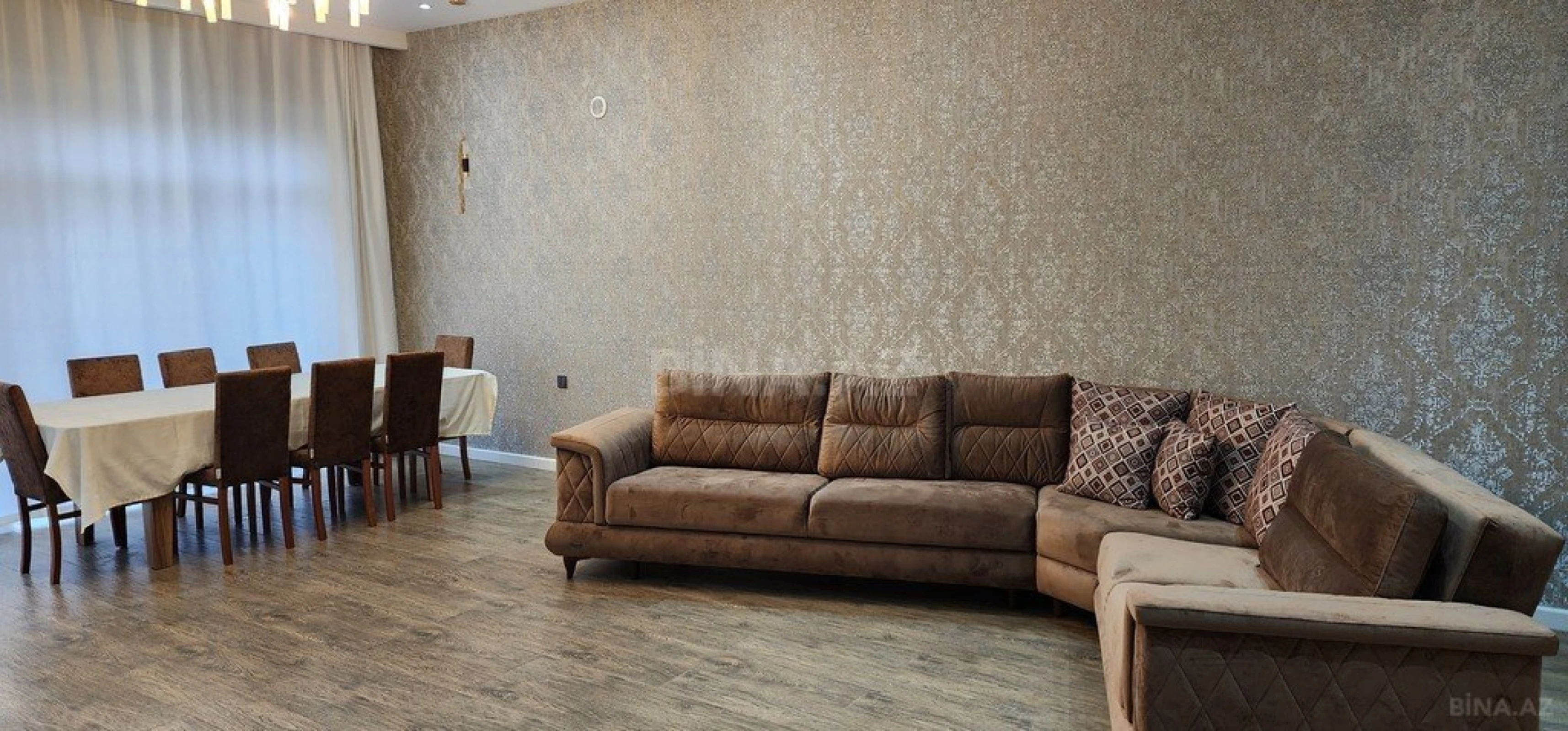 Kirayə verilir 8 otaqlı həyət evi 320 m²