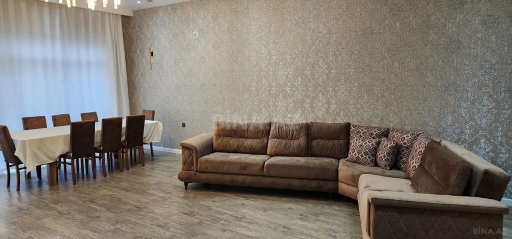 Kirayə verilir 8 otaqlı həyət evi 320 m²