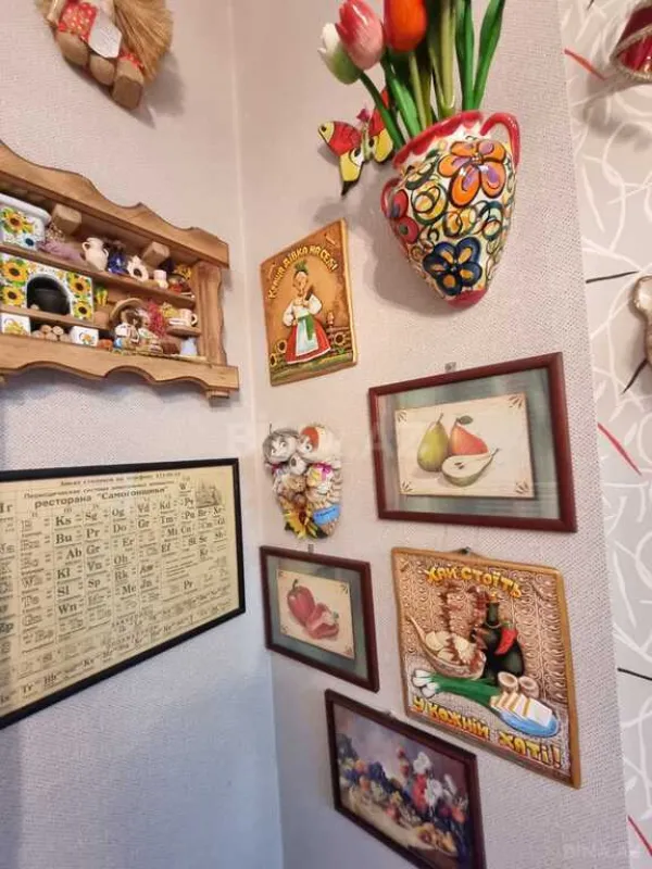 Satılır 3 otaqlı mənzil 145 m²