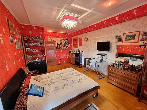 Satılır 3 otaqlı mənzil 145 m²