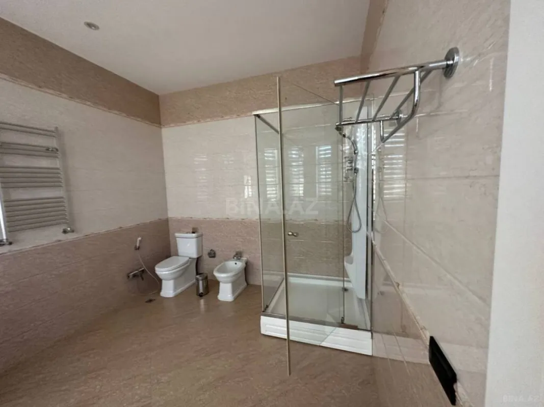 Kirayə verilir 6 otaqlı həyət evi 500 m²