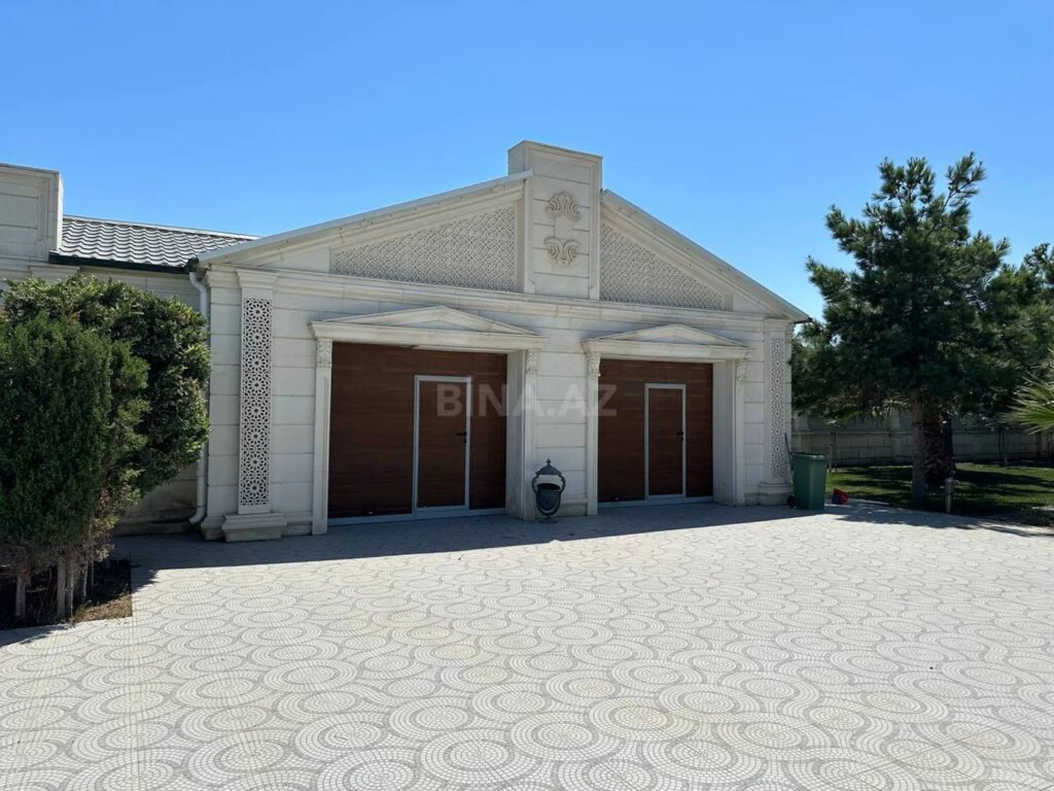 Kirayə verilir 6 otaqlı həyət evi 500 m²