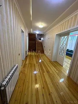 Satılır 5 otaqlı həyət evi 220 m²