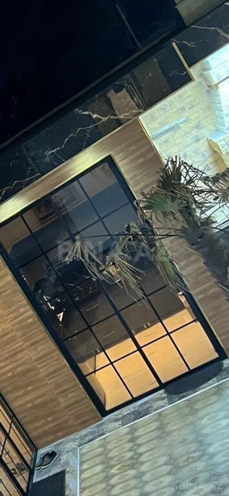 Kirayə verilir 6 otaqlı həyət evi 300 m²