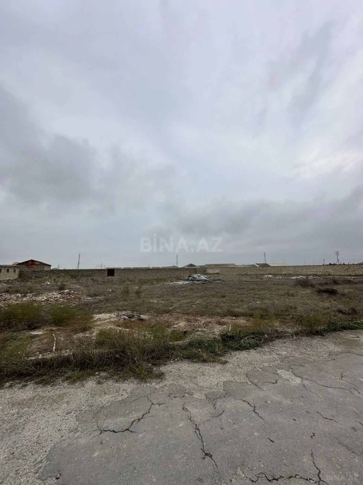 Satılır torpaq sahəsi 400 m²