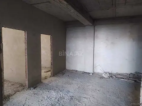 Satılır 4 otaqlı mənzil 141 m²