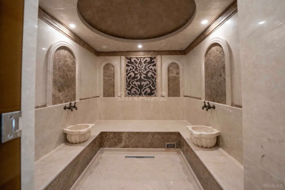 Satılır 7 otaqlı həyət evi 565 m²