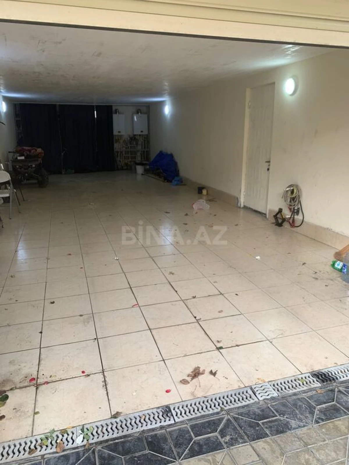 Satılır 6 otaqlı həyət evi 800 m²
