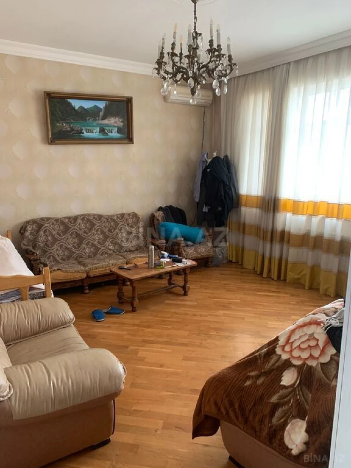 Satılır 6 otaqlı həyət evi 800 m²