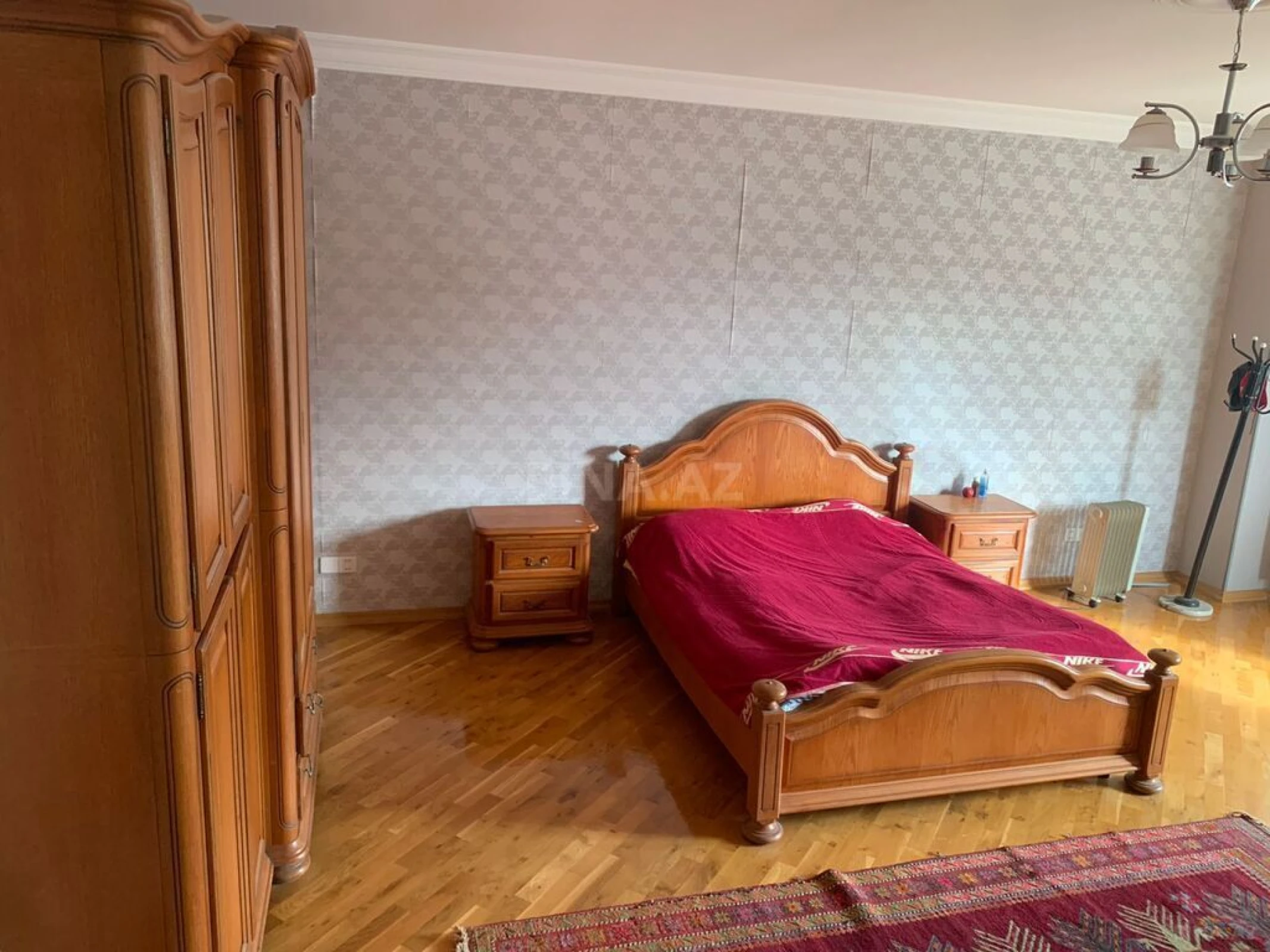 Satılır 6 otaqlı həyət evi 800 m²