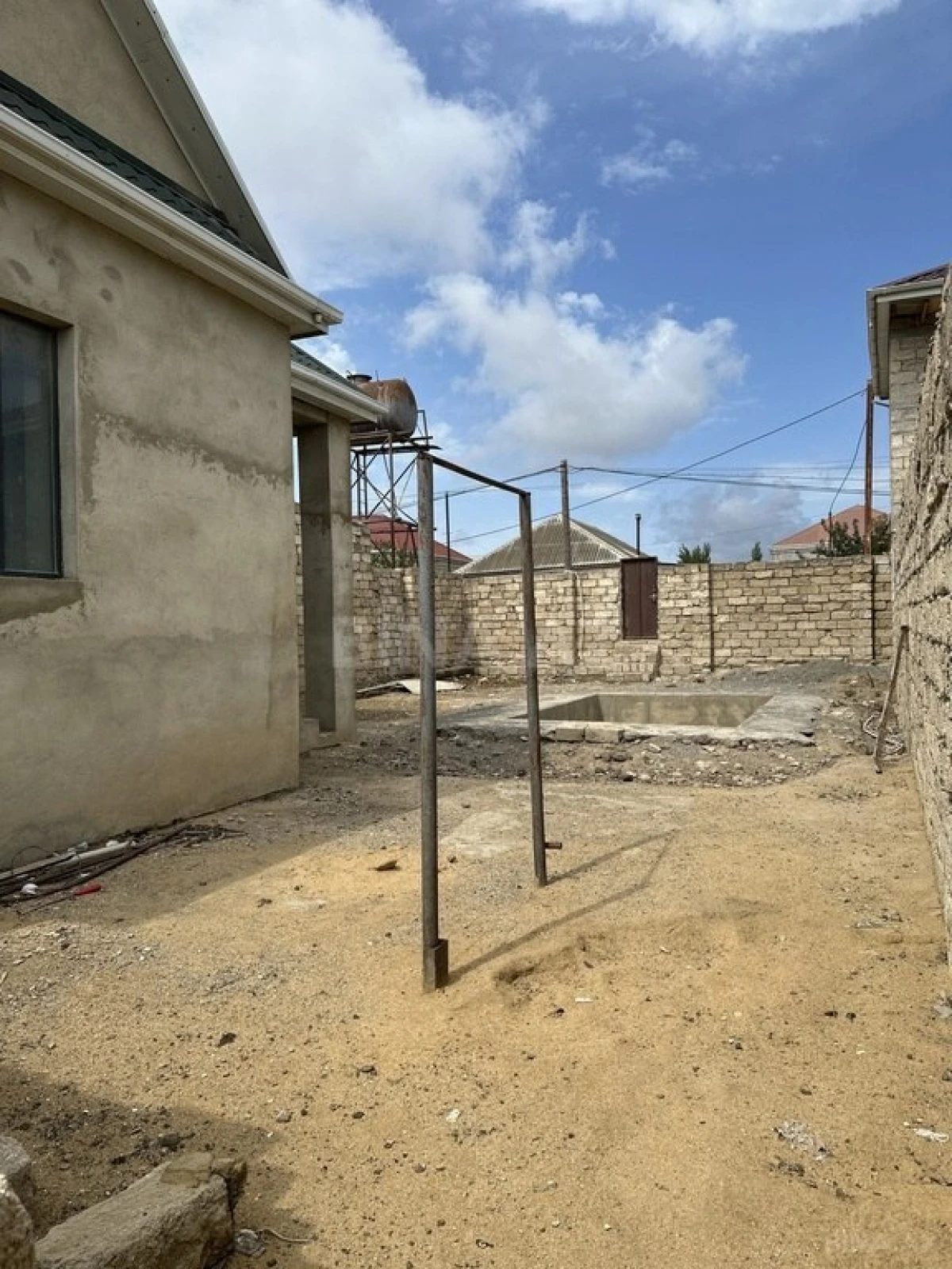 Satılır torpaq sahəsi 4 m²