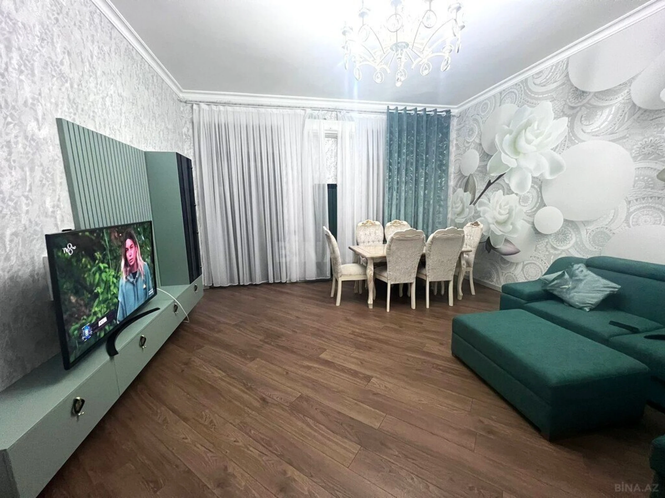 Satılır 3 otaqlı mənzil 115.5 m²