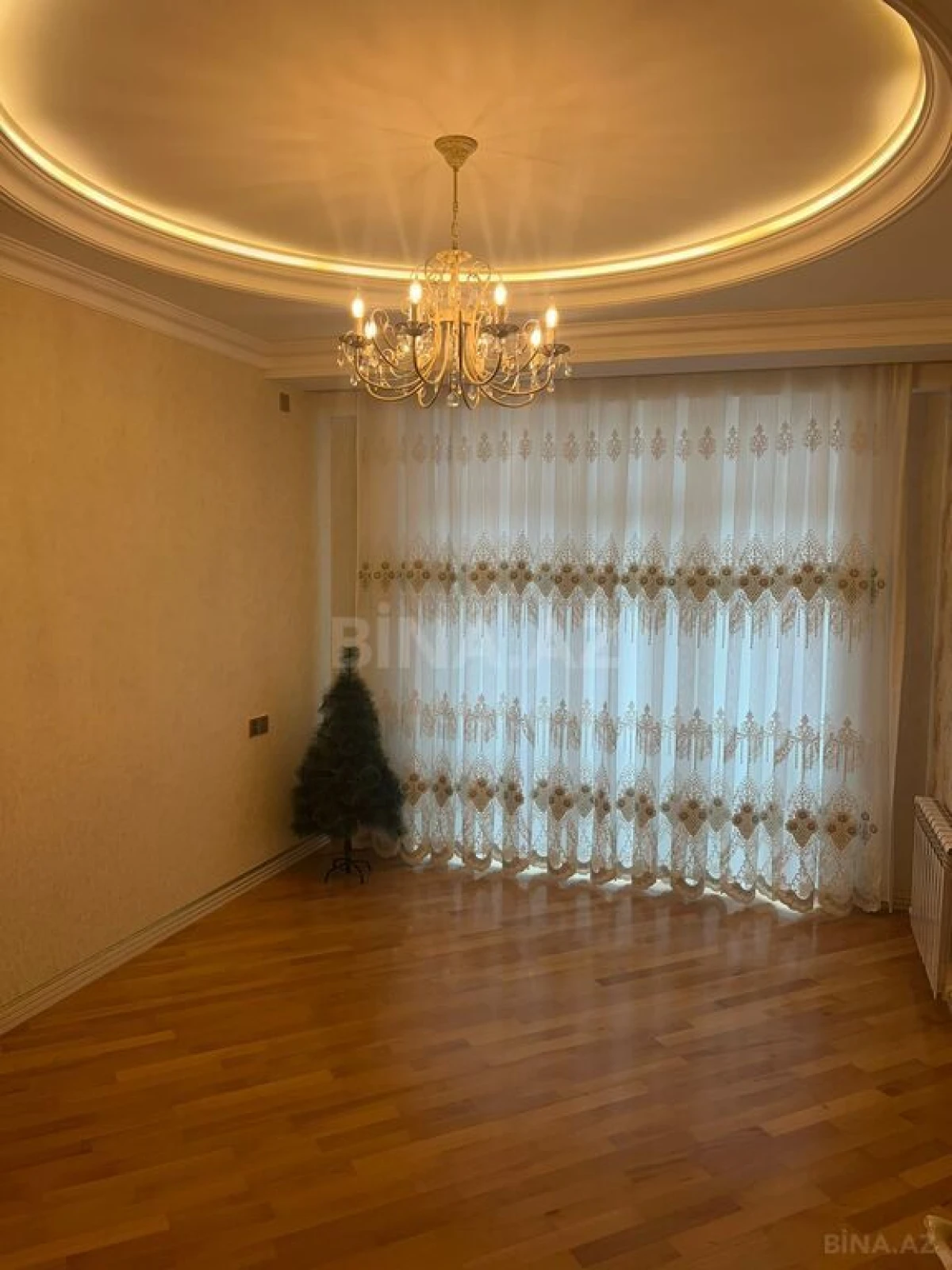 Kirayə verilir 3 otaqlı mənzil 105.23 m²