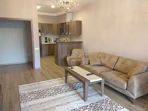 Kirayə verilir 2 otaqlı mənzil 70 m²