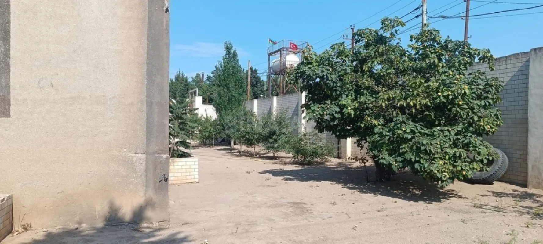 Satılır torpaq sahəsi 24 m²