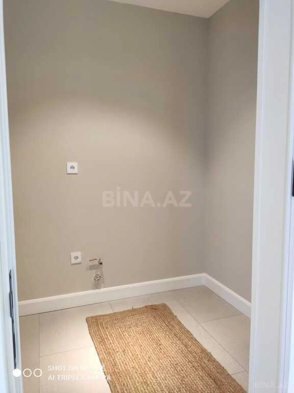 Satılır 7 otaqlı həyət evi 400 m²