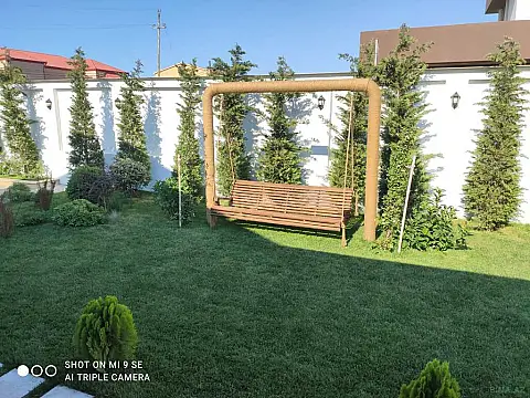 Satılır 7 otaqlı həyət evi 400 m²