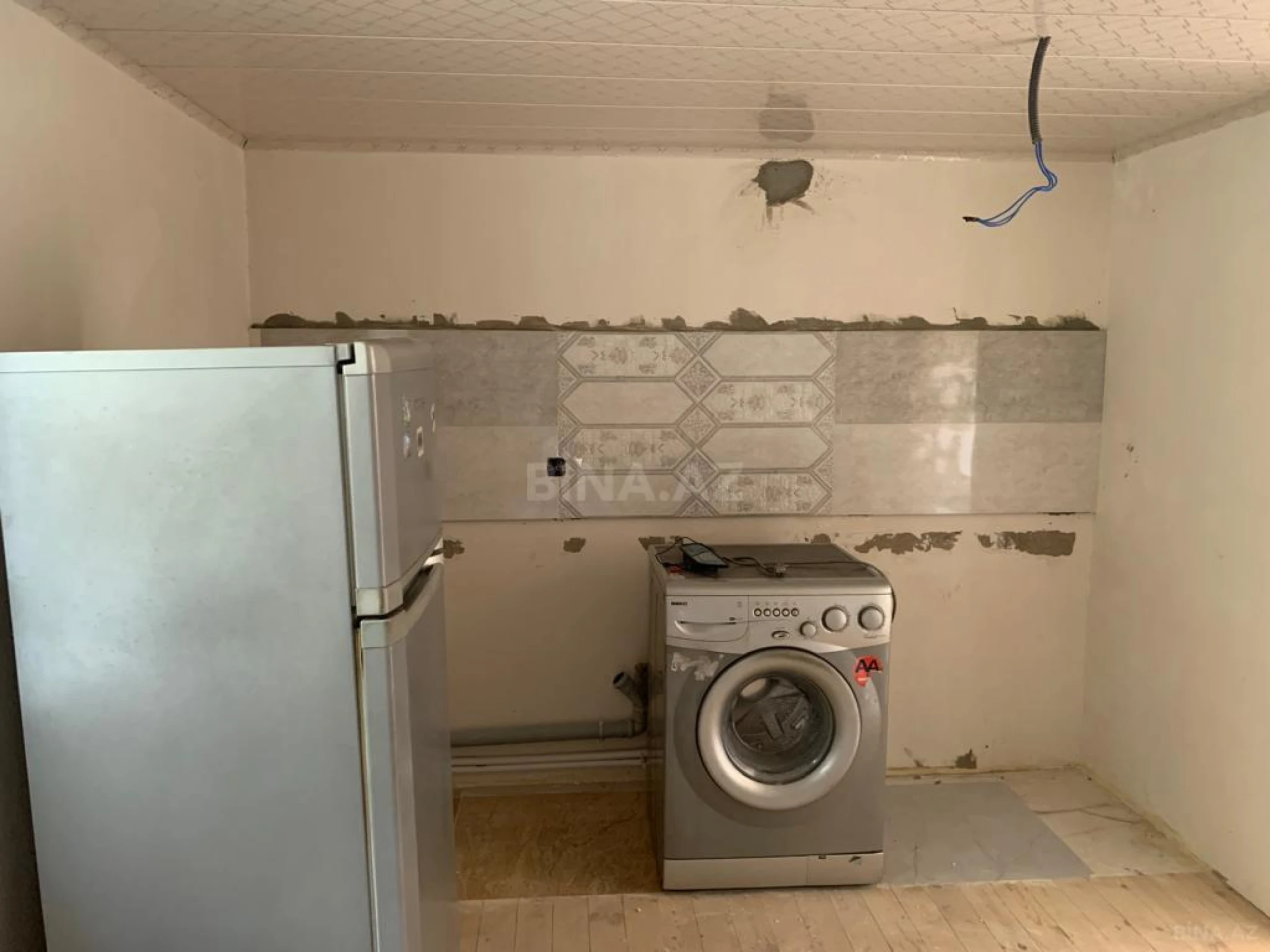 Satılır 3 otaqlı həyət evi 100 m²