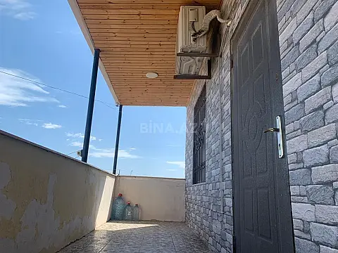 Satılır 3 otaqlı həyət evi 100 m²