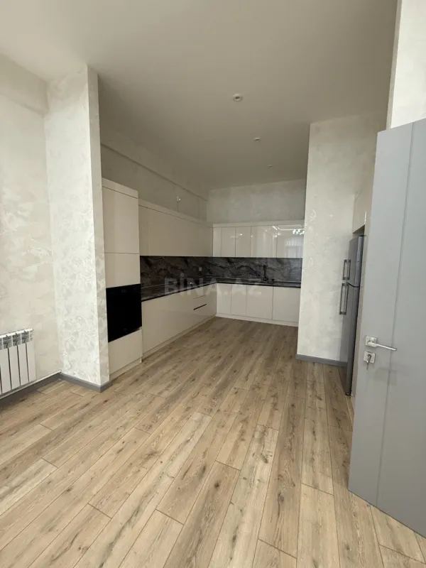 Satılır 2 otaqlı mənzil 94.5 m²