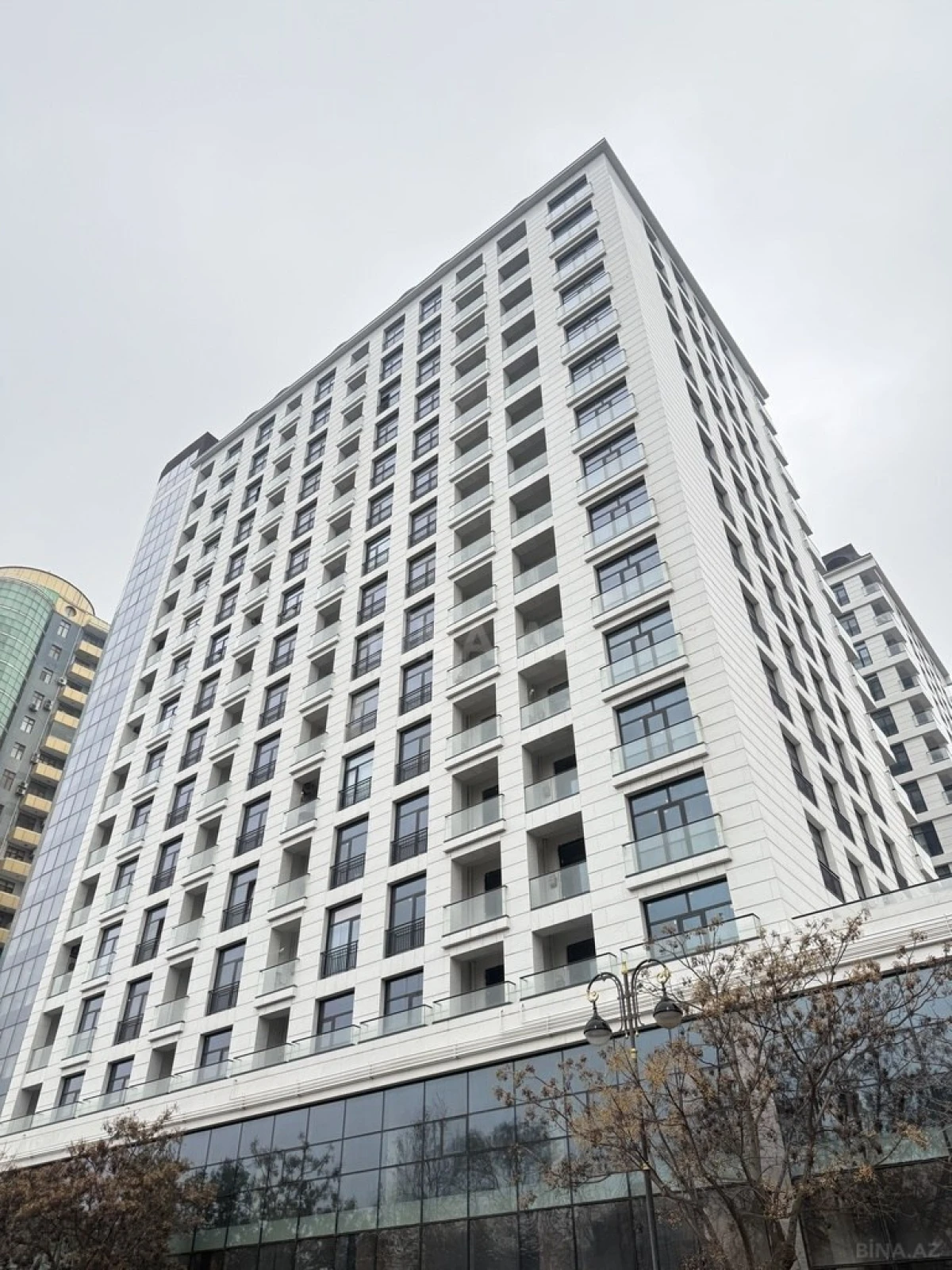 Satılır 2 otaqlı mənzil 94.5 m²