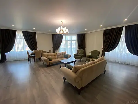 Kirayə verilir 4 otaqlı mənzil 190 m²