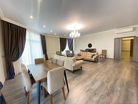 Kirayə verilir 4 otaqlı mənzil 190 m²