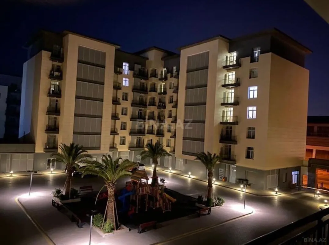 Kirayə verilir 4 otaqlı mənzil 190 m²