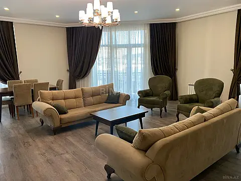 Kirayə verilir 4 otaqlı mənzil 190 m²