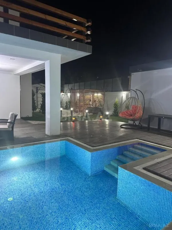 Kirayə verilir 5 otaqlı həyət evi 280 m²