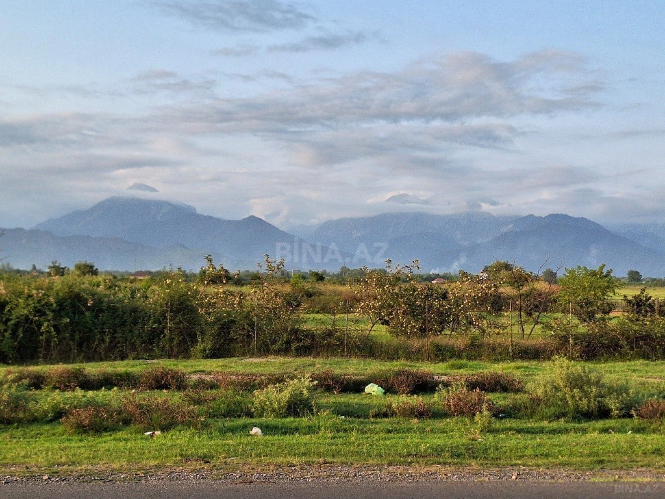 Satılır torpaq sahəsi 100 m²