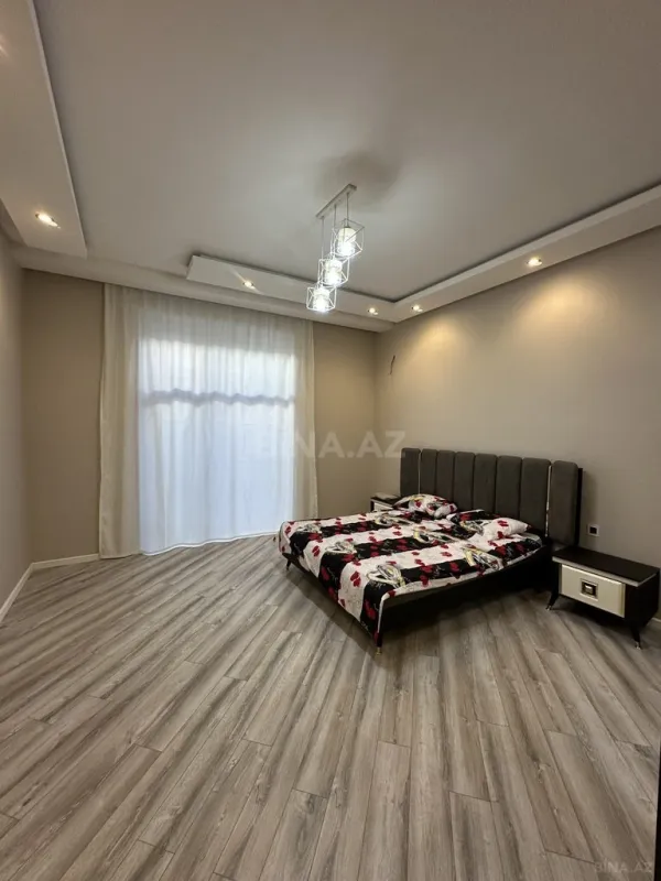 Kirayə verilir 5 otaqlı həyət evi 290 m²