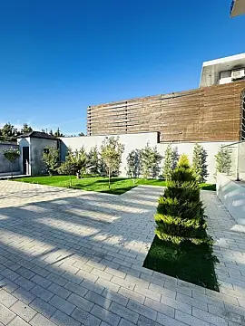 Kirayə verilir 5 otaqlı həyət evi 290 m²