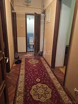 Satılır 4 otaqlı mənzil 100 m²