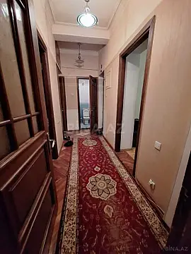 Satılır 4 otaqlı mənzil 100 m²