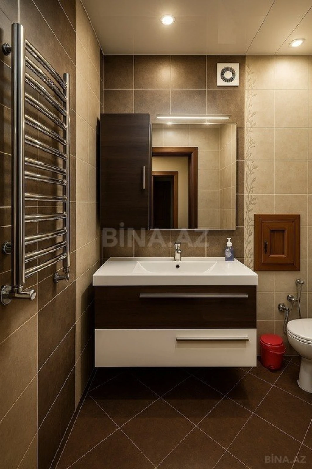 Kirayə verilir 2 otaqlı mənzil 80 m²