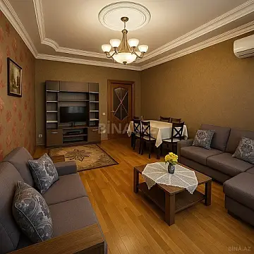 Kirayə verilir 2 otaqlı mənzil 80 m²
