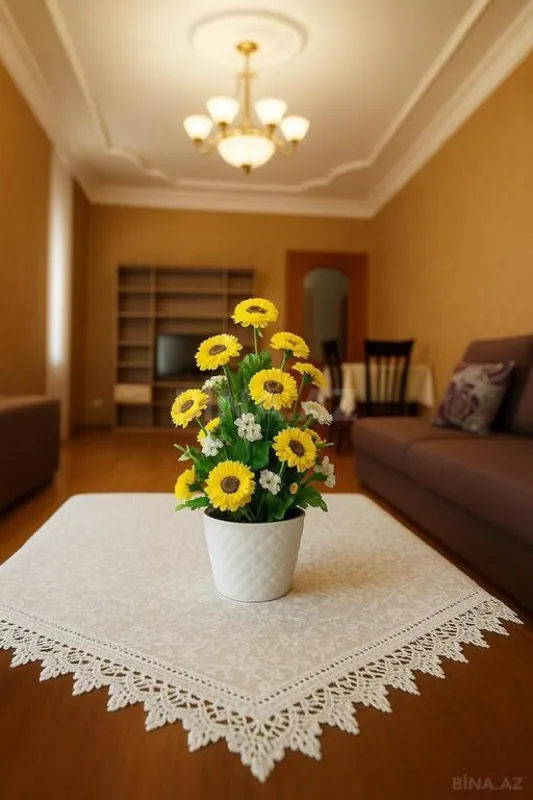 Kirayə verilir 2 otaqlı mənzil 80 m²