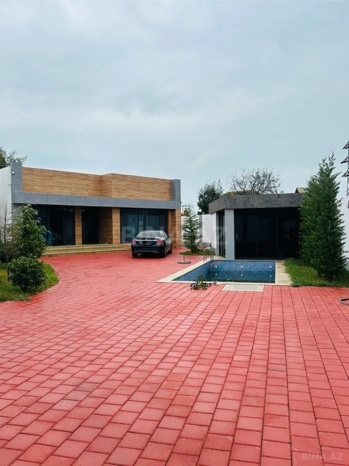 Kirayə verilir 4 otaqlı həyət evi 190 m²