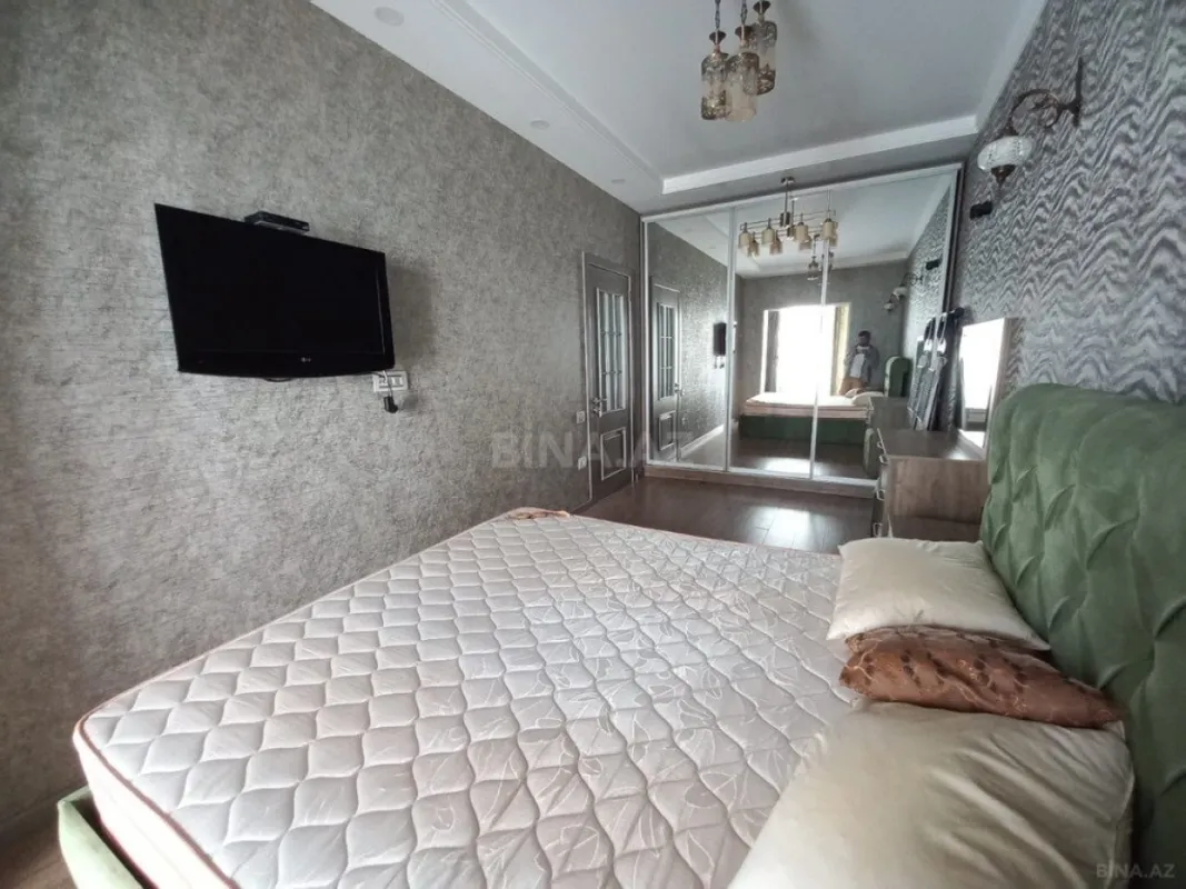 Kirayə verilir 2 otaqlı mənzil 78 m²