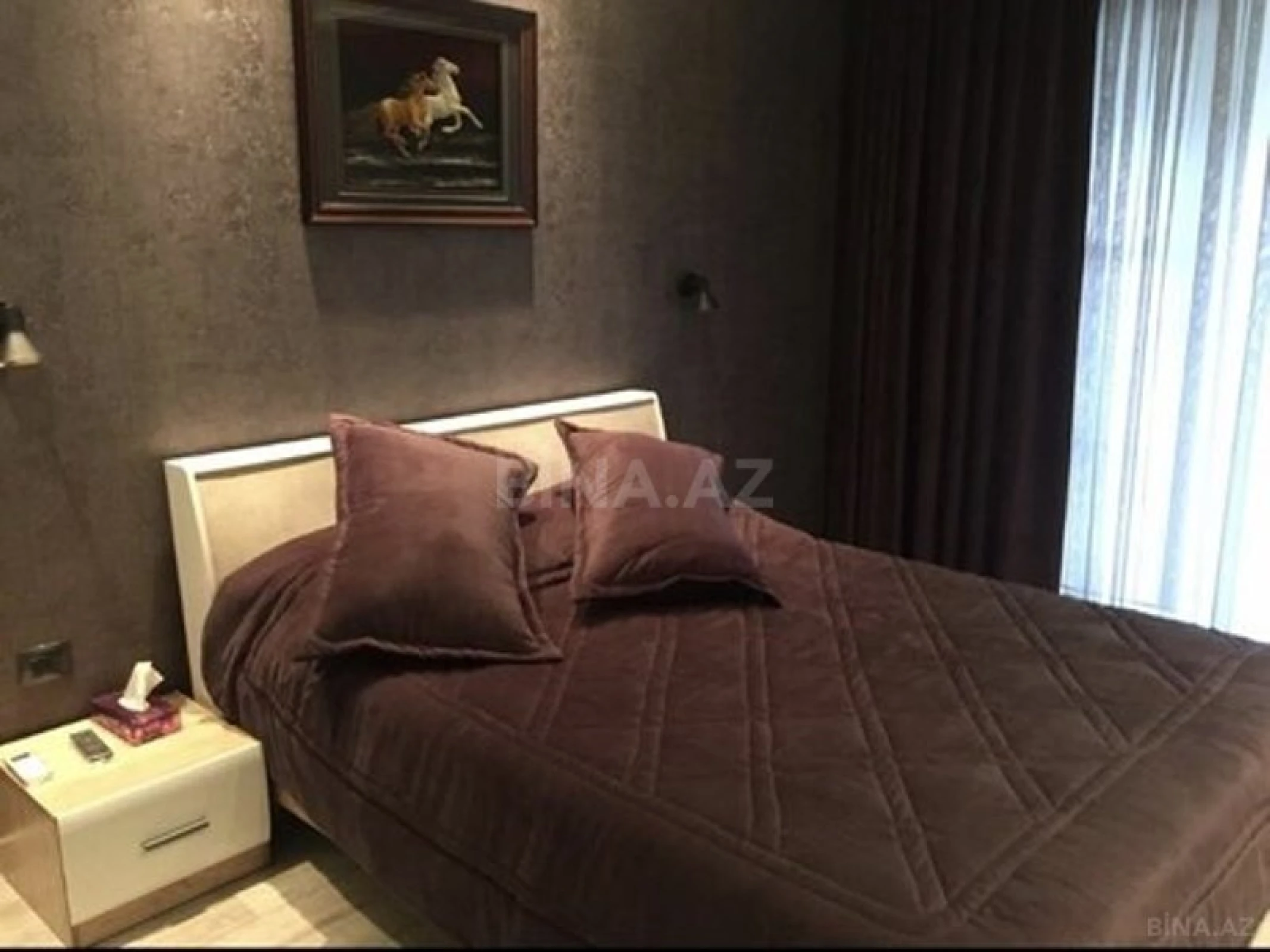 Kirayə verilir 2 otaqlı mənzil 105 m²