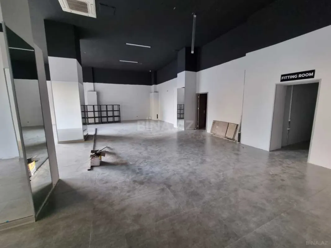 Satılır obyekt 220 m²