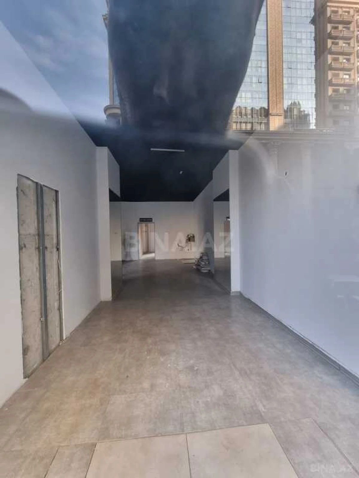 Satılır obyekt 220 m²